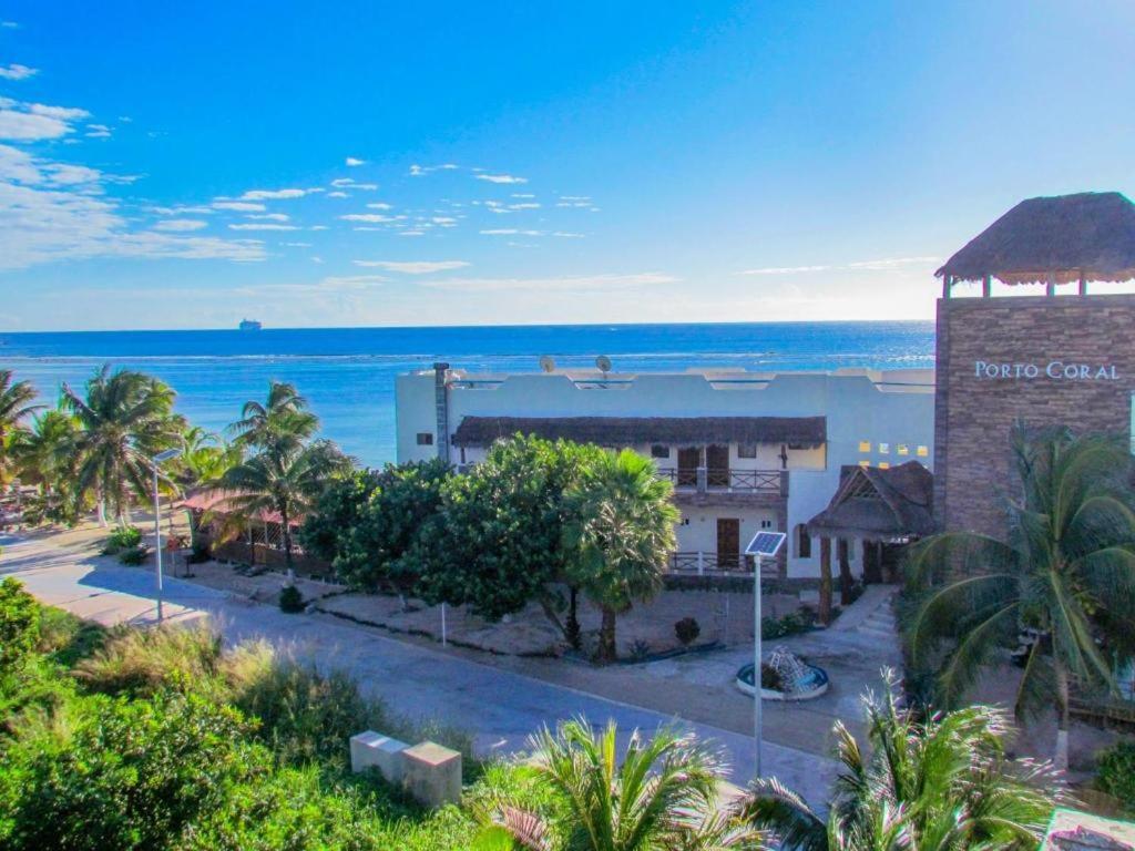 Porto Coral Hotel & Suites تْشيتومال المظهر الخارجي الصورة